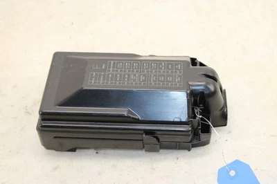 Caja de fusibles bahía de motor Nissan 370z 2013-2020 284B71EA6B OEM MW97 Foto 1 de 4