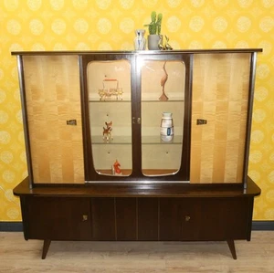 60er Jahre Wohnzimmerschrank "Fulda" Vitrine beleuchtet Barschrank 180 cm Buffet - Bild 1 von 16