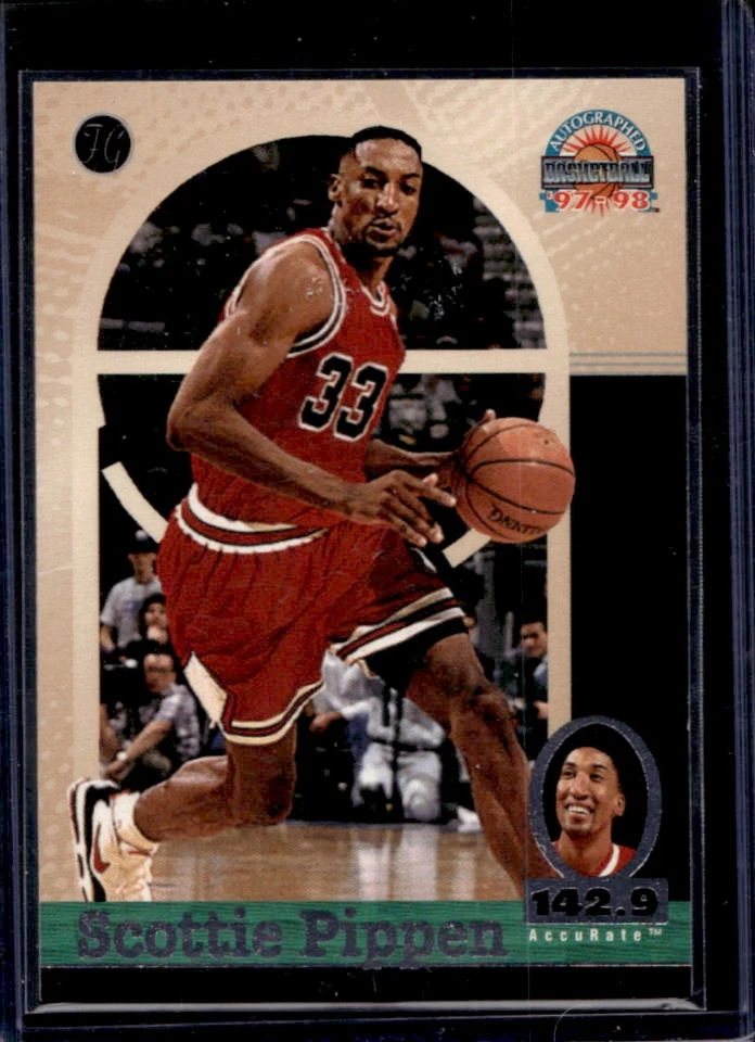 1997-98 Score Board Auto Scottie Pippen #36 Bulls - Image 1 of 2