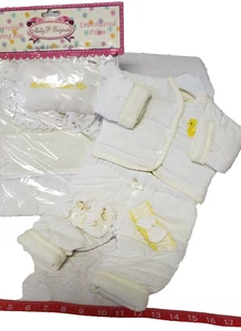 Reversible New Sleeping Bag & 5 pc. Quilted Outfit 13'-15" W/ Embroidered Pillow - Picture 1 of 7