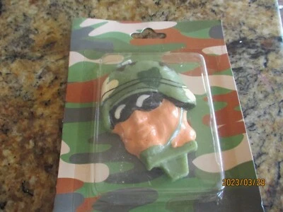 Nuevo En Caja 12 Velas de Cumpleaños Cabeza de Soldado del Ejército Novedad Militar Foto 1 de 2