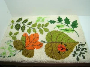 Vintage Latch Hook Rug Leaves 34x24 inches Greens and Orange - Picture 1 of 7