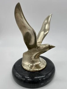Vintage Messing fliegender Vogel Möwe Adler Marmor Skulptur MCM 60er Dekor Briefbeschwerer - Bild 1 von 11