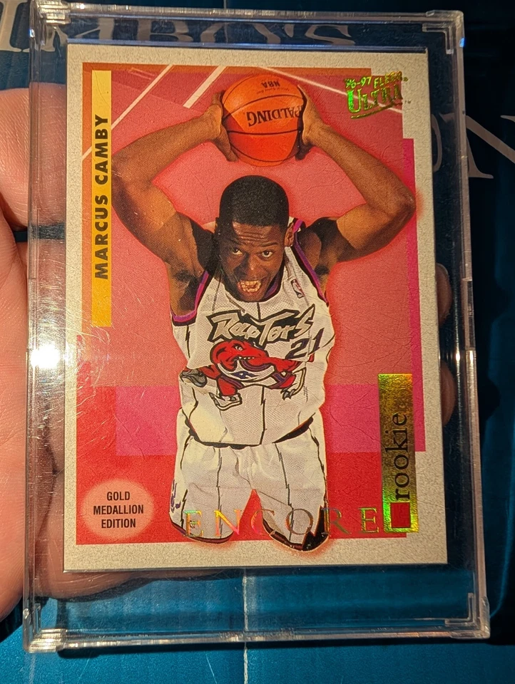 1996-97 Fleer Ultra #G-267 Marcus Camby Gold Medallion Rookie Encore Raptors - Image 1 of 4