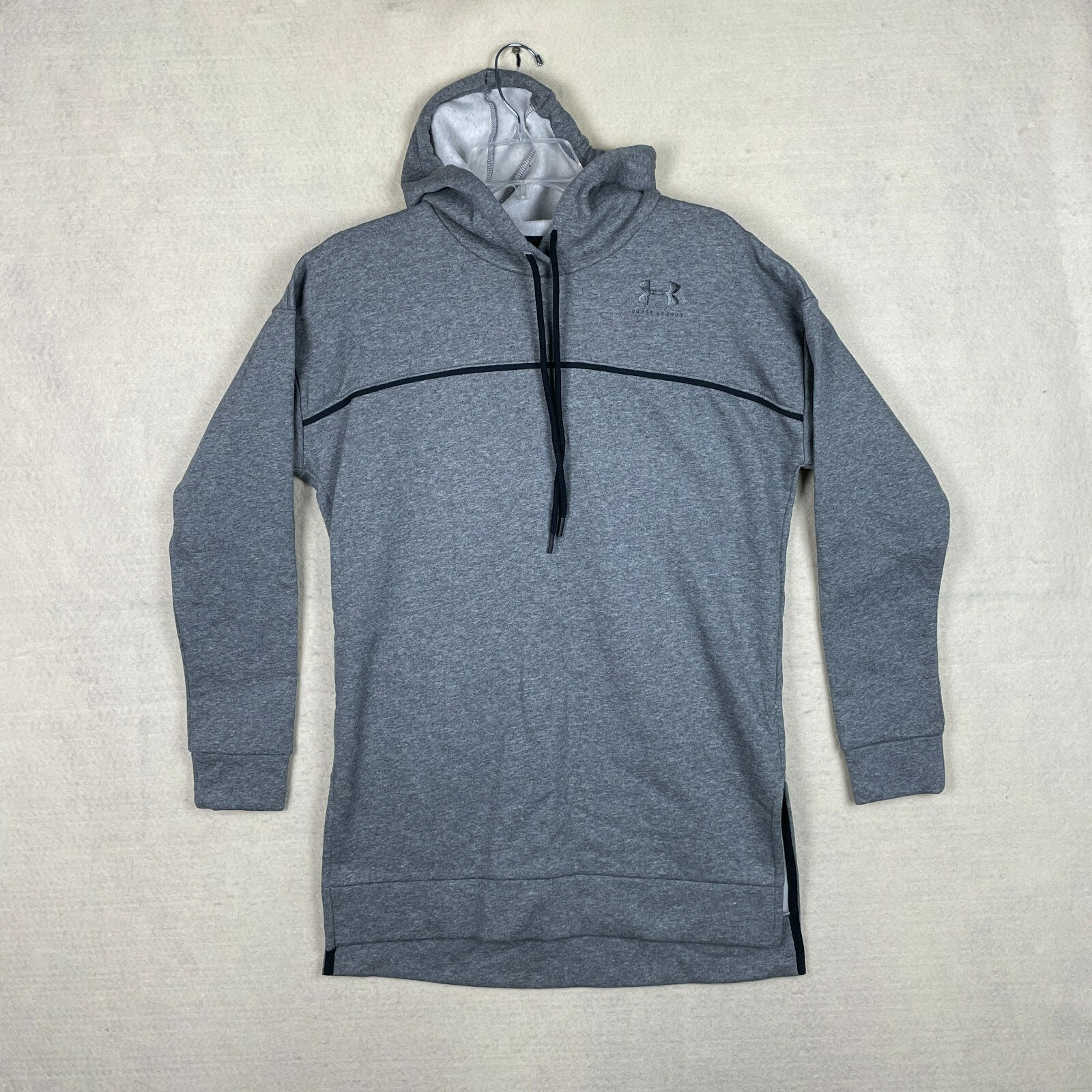Under Armour Womens Hoodie Size Small 