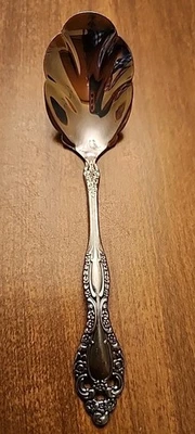 1881 Rogers Oneida Ltd Victorian Classic Silverplate Shell Berry Spoon Vintage  - Imagem 1 de 4