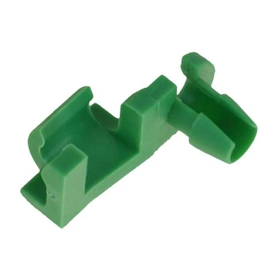 Clip de varilla de cierre de manija de puerta trasera interior verde clásico OEM para Chevy GMC Foto 1 de 4