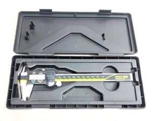 Mitutoyo 6-Inch Digital Calipers Model 500-196-30 Precision Tool - Picture 1 of 6