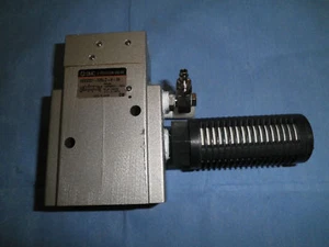 SMC Corporation: VEX3321-035LZ-N-X6, 3 Positon Valve - Picture 1 of 2