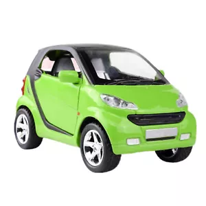 Green 1:32 Car Model Diecast Toy Vehicle Collection Kids Pull Back Sound & Light - Picture 1 of 6