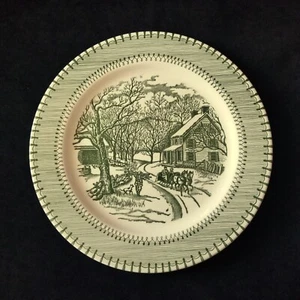COURRIER & IVES COUNTRY LIFE GREEN DINNER PLATE BY KNOWLES - Picture 1 of 5
