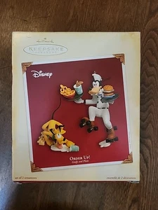Hallmark Keepsake Disney Order Up! Goofy And Pluto Diner  Ornament 2005 NEW - Imagen 1 de 8