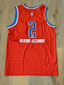 Camiseta deportiva firmada con autógrafo por Shai Gilgeous Alexander Oklahoma City Thunder! Psa Coa - Imagen 1 de 2