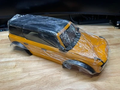 NEW! OEM Traxxas TRX-4 1/10 Ford Bronco 2021 Yellow Body Mounts Latch Spare Tire - Image 1 of 2