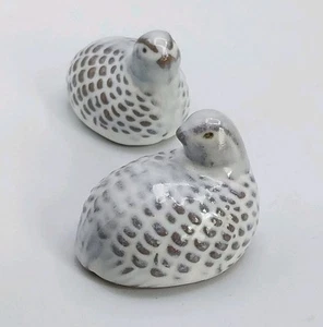 2 Vintage Miniature Quail Figurines White Glazed Pottery Hens Birds - Picture 1 of 3