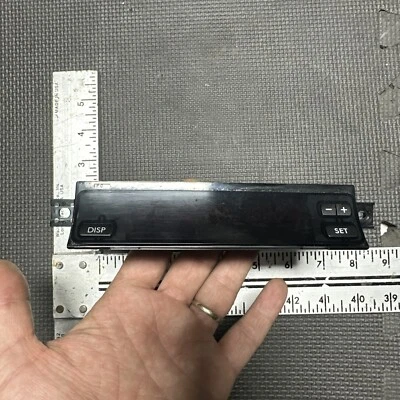 2005-09 Subaru Legacy Outback Ventilación Central Cubby Reloj Pantalla OEM 85201AG200 🛞 Foto 1 de 4