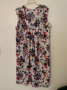 Roaman's Women's Sleeveless V-Neck Dress White Floral Size: 20W - Picture 1 of 4