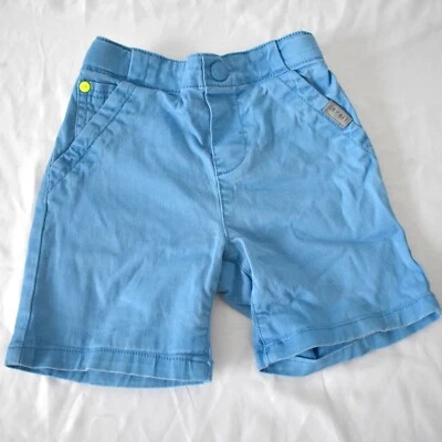 lindos pantalones cortos en azul claro* 86 * pantalones cortos para niños para verano* puños elásticos  Foto 1 de 3