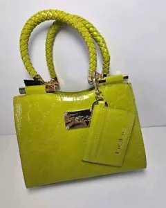 Bebe Dana Monogram Top Handle CrossbodySeagrass - Bild 1 von 7