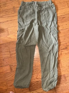 Girls Art Class Olive Cargo Pants. Size 7/8 - Picture 1 of 3