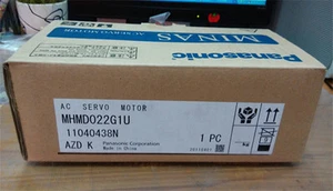 MHMD022G1U A5 Servomotore CA 200w 3000 giri/min 0,64 N.m telaio 60 mm 20 bit - Foto 1 di 2