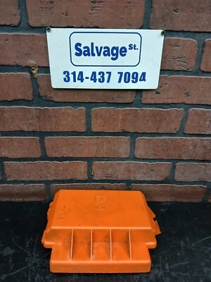 Dodge Charger SRT-8 2006-2007 capó caja de fusibles tapa cubierta naranja 16238ac Foto 1 de 4