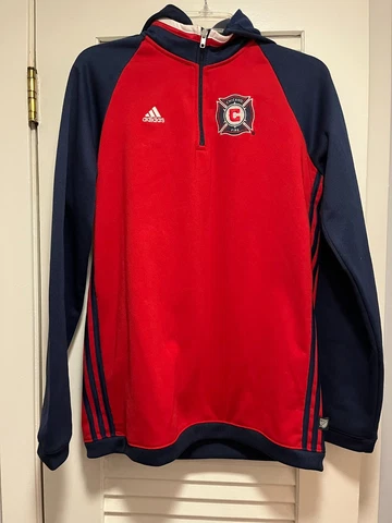 Chicago Fire Adidas Womans XL Red Partial Zip Hodded Hoodie Sweatshirt Cover