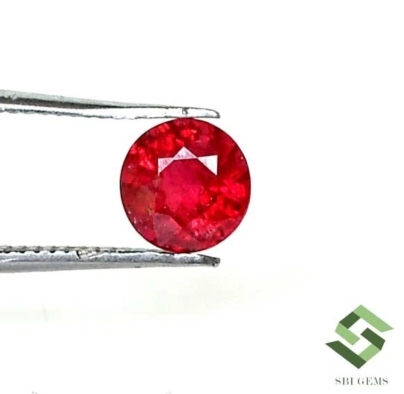 5.70 mm Certified Natural Ruby Round Cut 0.96 CTS Mozambique Loose Gemstone - Image 1 of 4