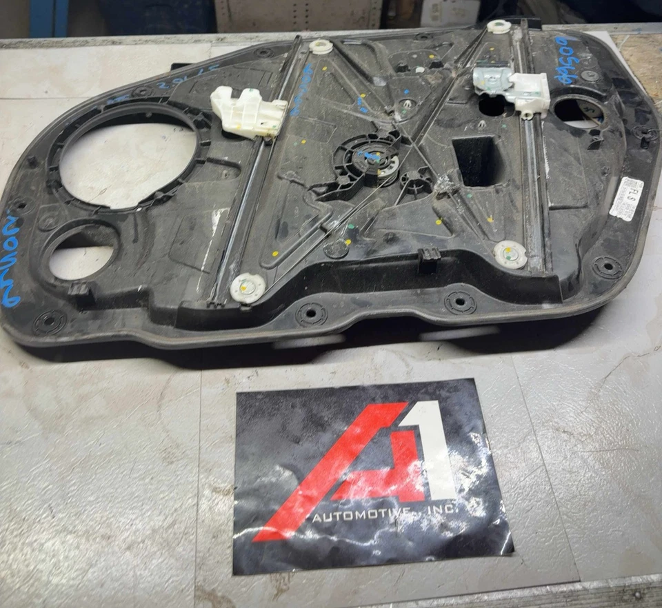 KIA FORTE 2014-2018 lado del conductor puerta delantera izquierda motor ventana eléctrica y regulador Foto 1 de 4