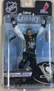 SIDNEY CROSBY PITTSBURGH PENGUINS MCFARLANE NEW IN BOX SERIES 25 - Picture 1 of 2