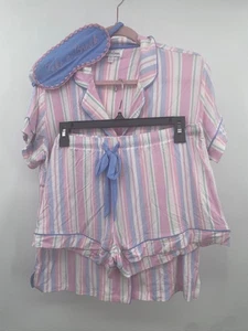 Conjunto de pijama de manga corta y pantalones cortos con botones PJ Salvage a rayas talla mediana - Imagen 1 de 10
