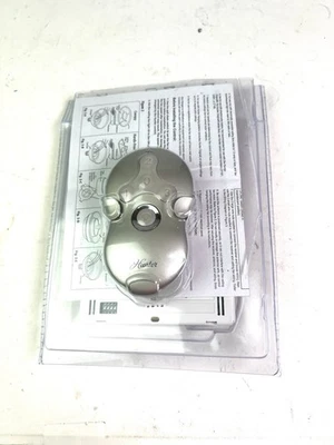 Hunter Universal Ceiling Fan Remote Control Model 27224 & 27210 New Open - Image 1 of 4