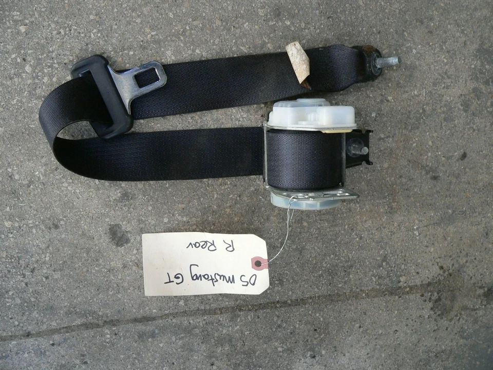 FORD MUSTANG 2005 RETRACTOR CINTURÓN SEGURIDAD TRASERO DERECHO LADO PASAJERO NEGRO Foto 1 de 1