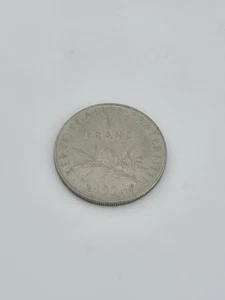 1 Franc 1977 Coin French Republique Francaise Very Rare - Picture 1 of 2