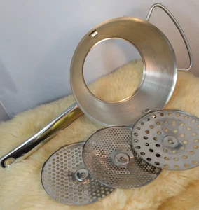 FOOD MILL COMMERCIAL PROFESSIONAL HEAVY DUTY STAINLESS STEEL W/3 ATTACHMENTS - Afbeelding 1 van 9
