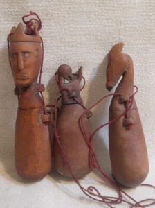 3 x Betel Nut Lime Container Red Wood Motif Totem Stopper West Timor Indonesia - Imagen 1 de 5