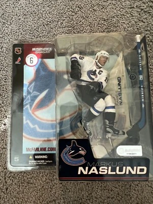 Фигурка Маркуса Наслунда с автографом McFarlane Vancouver Canucks - Изображение 1 из 2