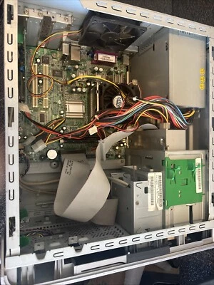 HP Pavilion a705W Desktop Computer Intel Celeron 512MB Ram No HDD - Image 1 of 4