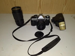 Canon AE-1 Program analoge Kamera mit Objektiv - Bild 1 von 21