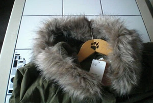 Winterjacke von H&M, Gr. 40 mit Kapuze,oliv - Bild 1 von 9