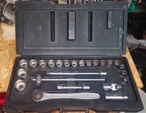 Ratschenkasten Steckschlüsselsatz Auto Knarrenkasten 10 - 32 mm - Bild 1 von 13