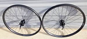 Schwarze 26" Fahrrad Laufräder WTB Laserdisc 27mm innen Centerlock Disc, QR oder Steckachse - Bild 1 von 5