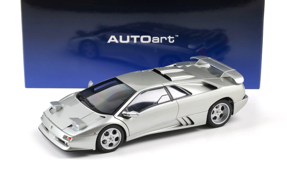 Autoart Lamborghini Diablo SE30 Jota Titanio - metallic silver 1/18 79143