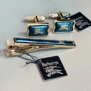 BURBERRYS Navy Blue Enamel Tie Bar Clip / Cufflinks Set Gold Tone With Logo - Picture 1 of 9