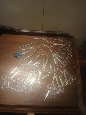 40 tesouras de artesanato pequenas vintage a modernas. - Imagem 1 de 4