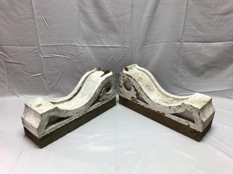 Antique VTG Pair Thick Corbels Wood Shabby Victorian Architectural Chic 865-23B Cover