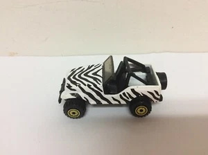 Vintage 1999 Hot Wheels Jeep Zebra Colors - Picture 1 of 8