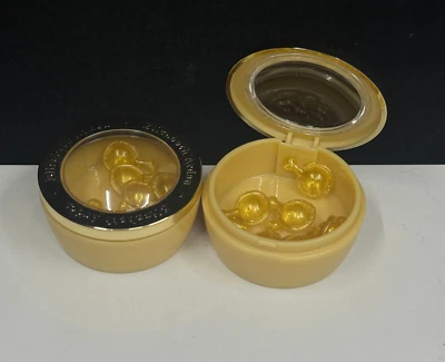 ELIZABETH ARDEN Ceramide Gold UltraLift and Strengthening Eye Capsules(LOT OF 2) - Image 1 of 4