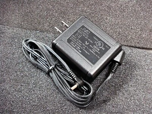 Brand New OEM AP-V10U AP-V12U AP-V13U AC Power Adapter for JVC Camcorders - Picture 1 of 3