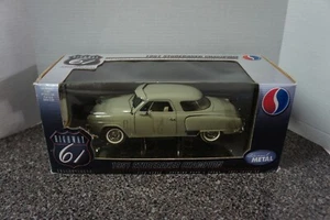 1/18 Highway 61 1951 Studebaker Champion with Visor #60004 in Grey - Picture 1 of 10